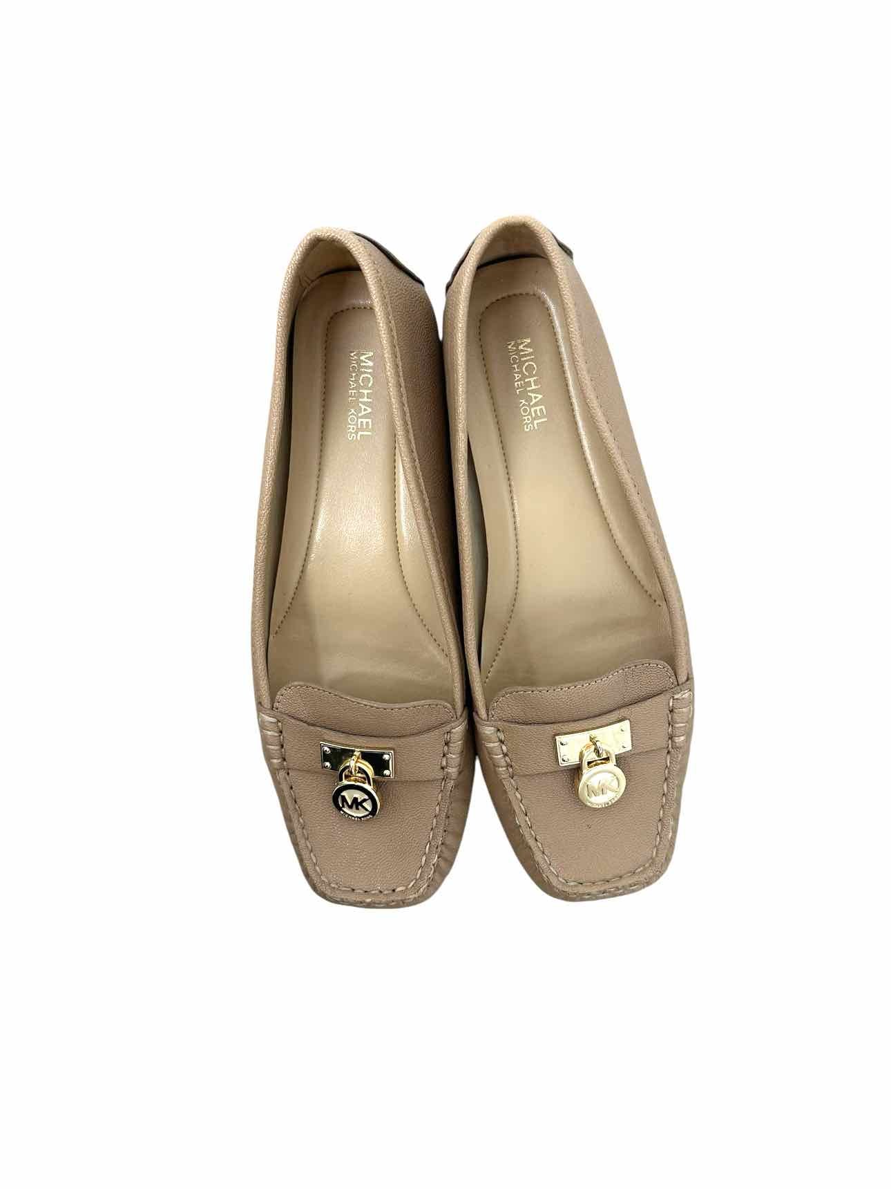 Michael Kors Beige Shoe Size 6.5 Loafers