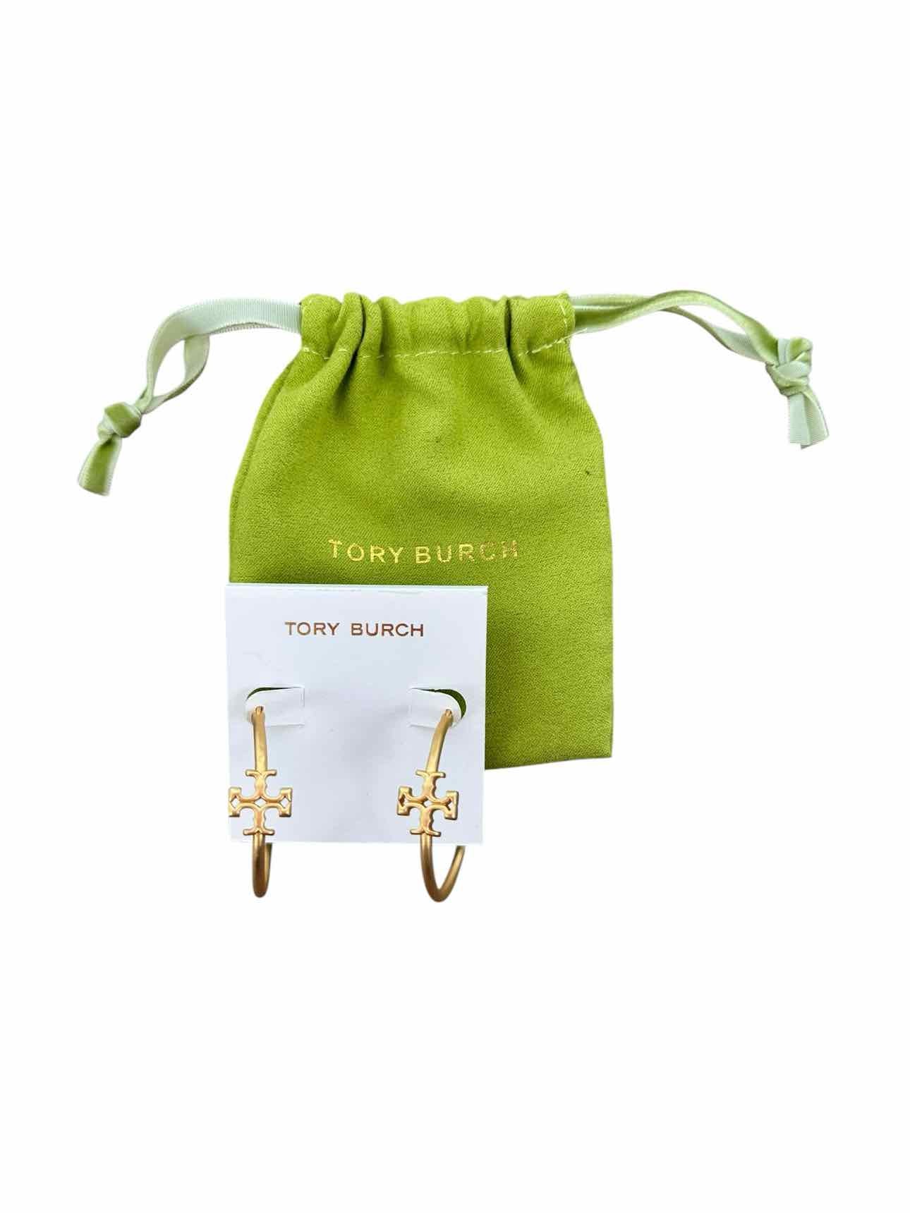 Tory Burch Kira Matte Gold Plated Hoop Earrings  **NEW**