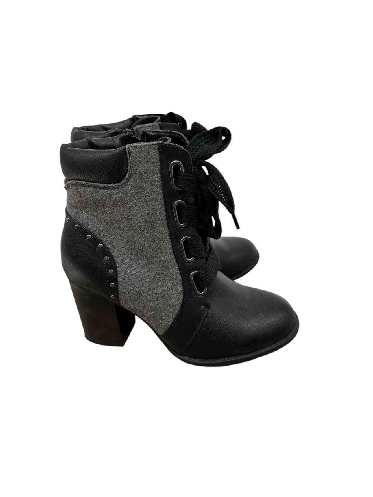 Apt. 9 Black Shoe Size 7 Bootie