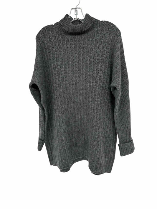 Garnet Hill Gray Turtleneck Sweater Size L