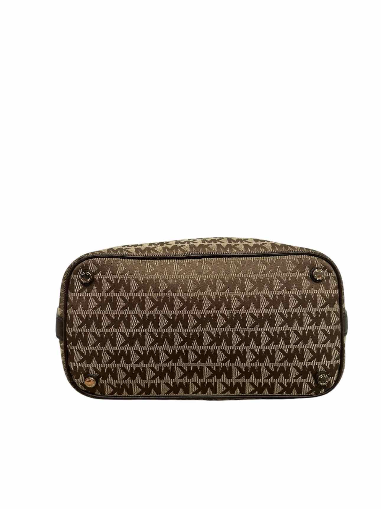 Michael Kors Jet Set Grab Bag