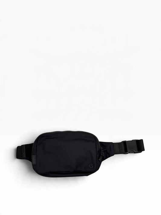 Lululemon Black Everywhere Bag