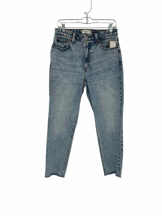 Abercrombie & Fitch The Mom High-Rise Lt. Blue Jeans Size 6