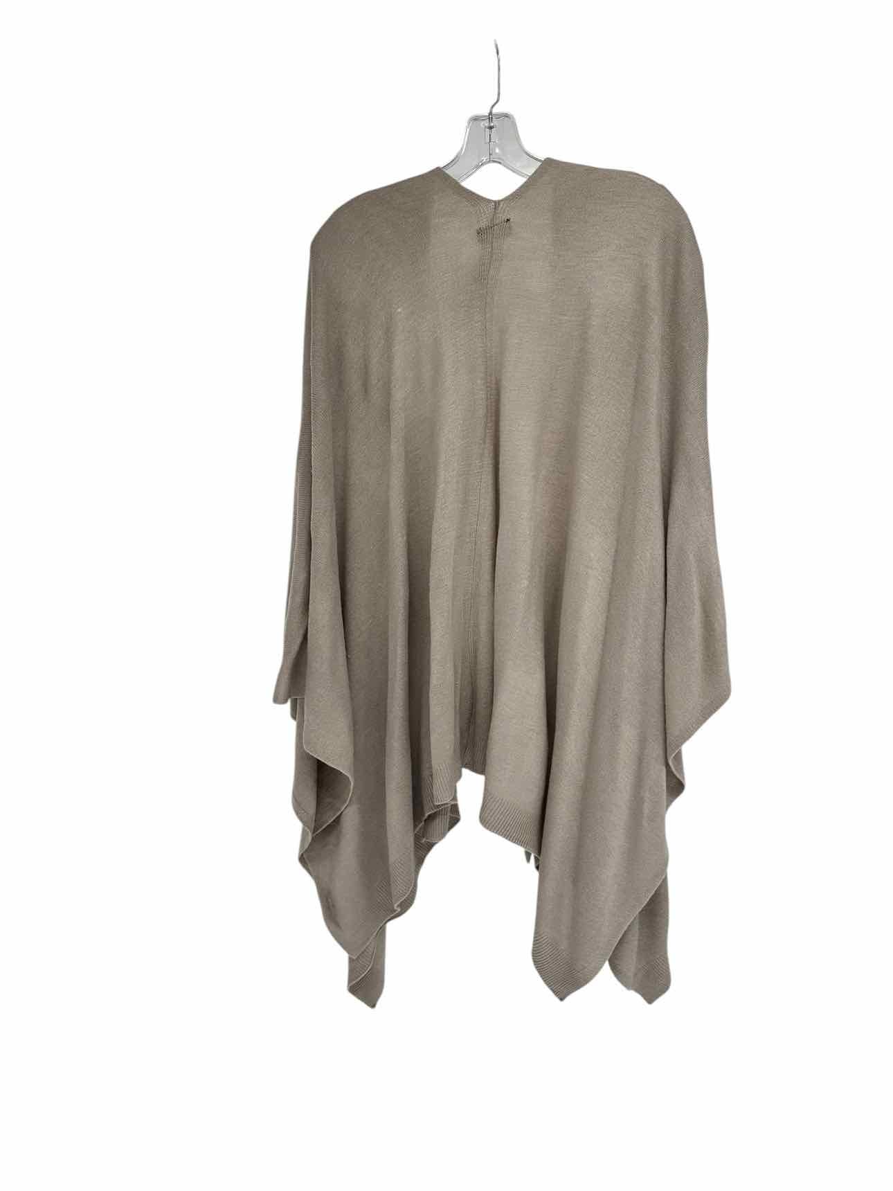 Coco +  Carmen Taupe Shawl One Size **NEW**