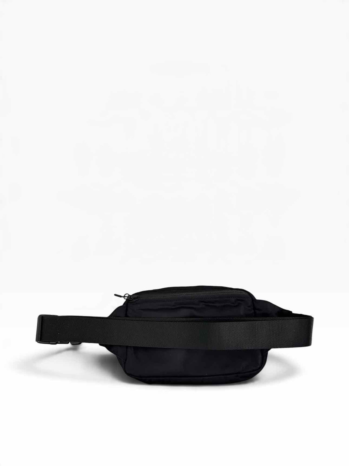Lululemon Black Everywhere Bag