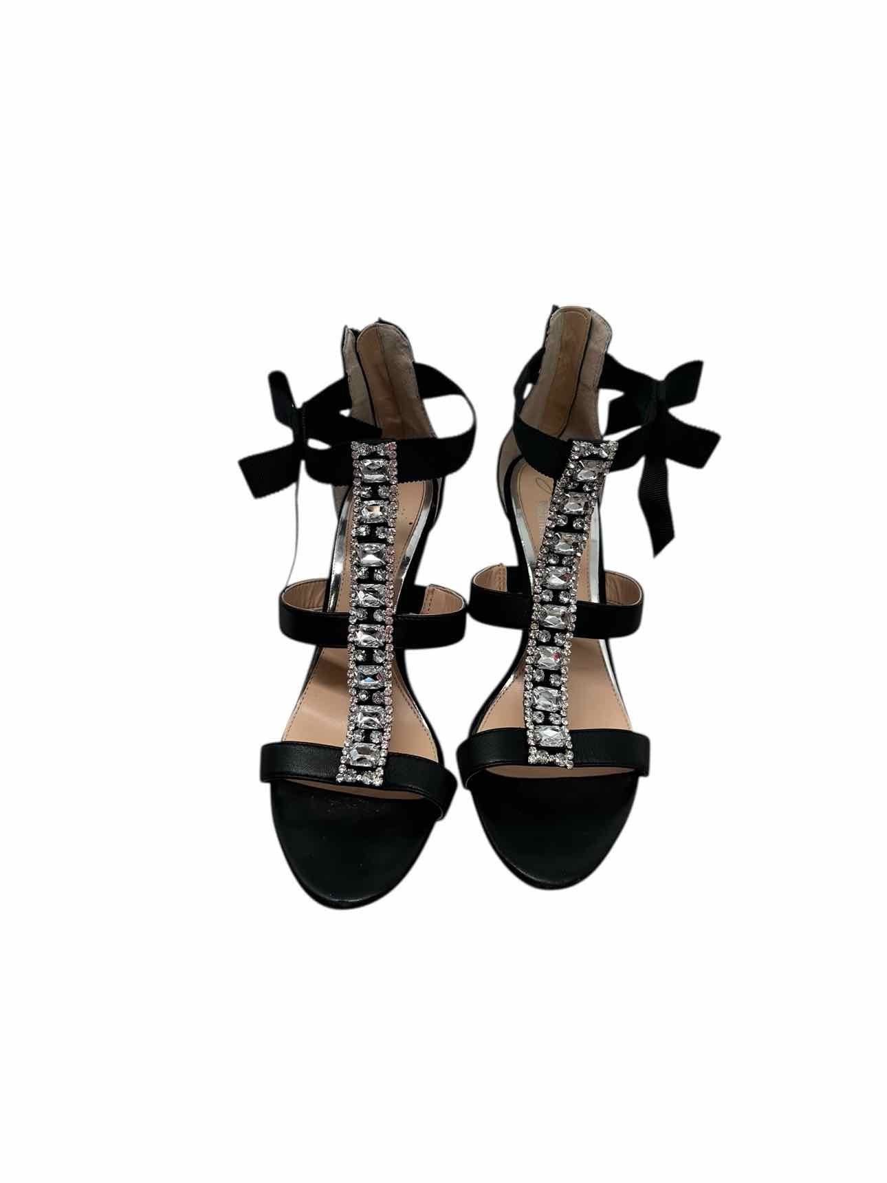 Jewel By Badgley Mischka Henderson T-Strap Stiletto Shoe Size 7.5