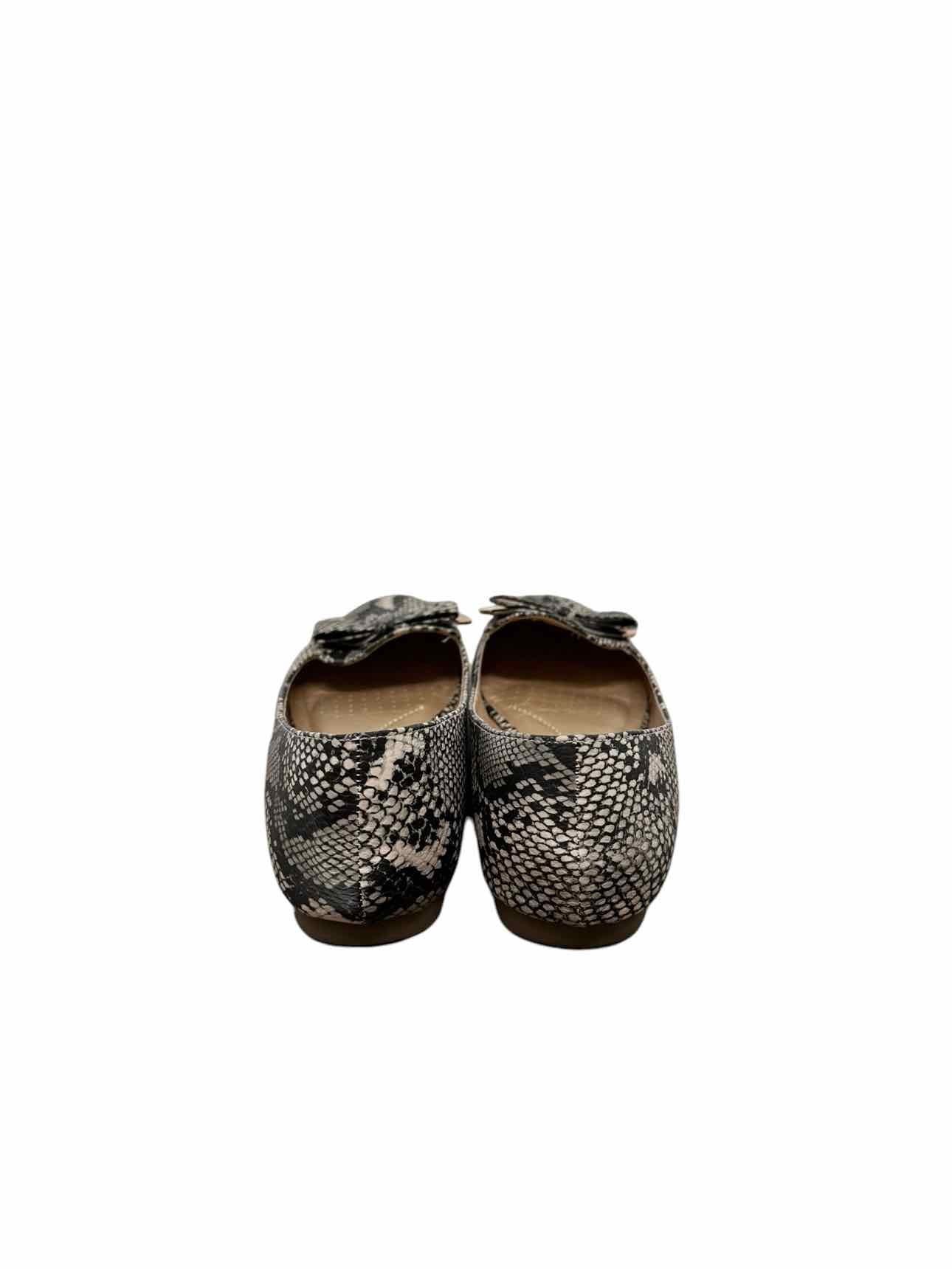 Trary Beige Shoe Size 8 Flats