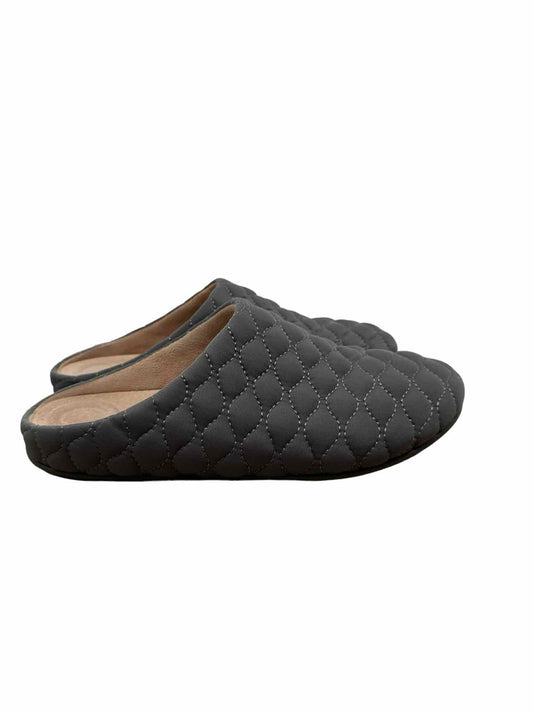 Fitflop GrayChrissie Quilted Slippers Size 9