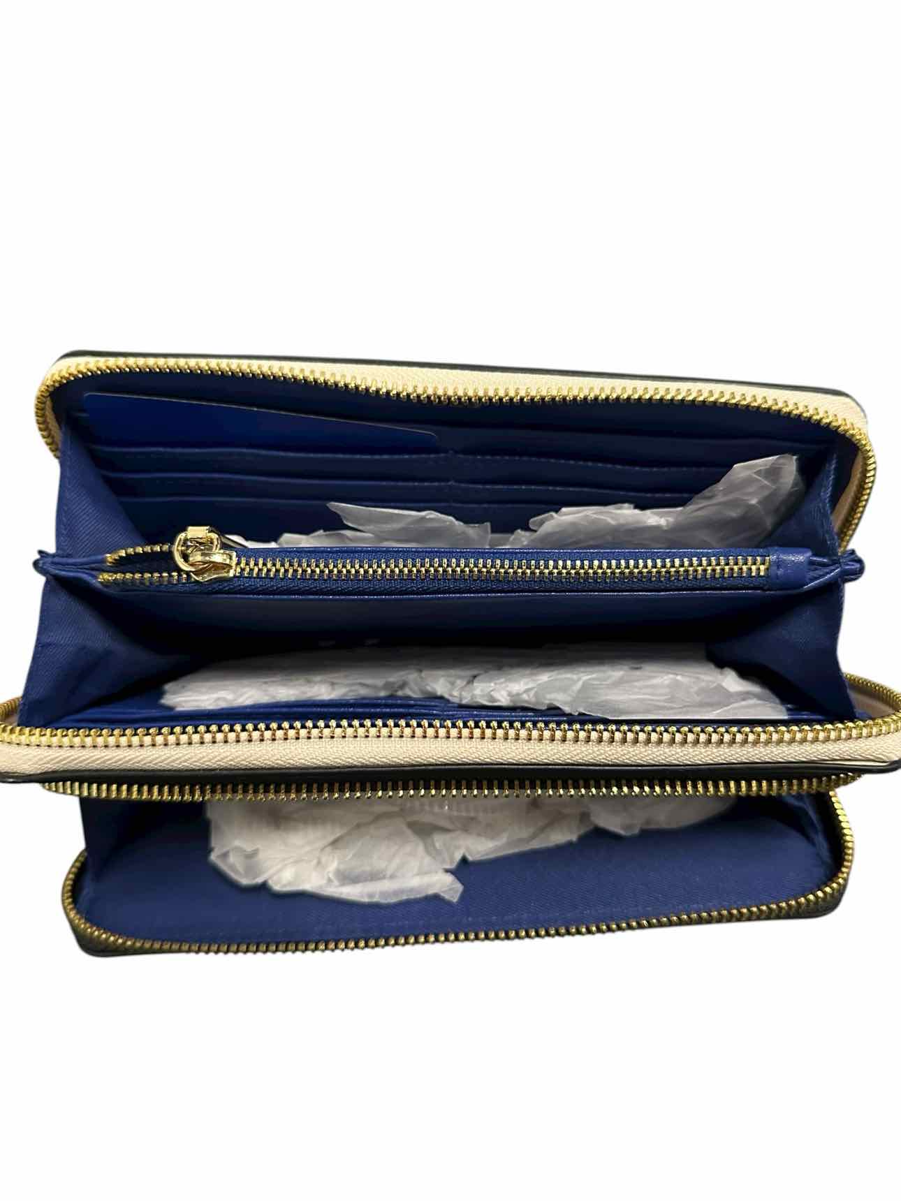 Reed Double Zip Wallet  **NEW**