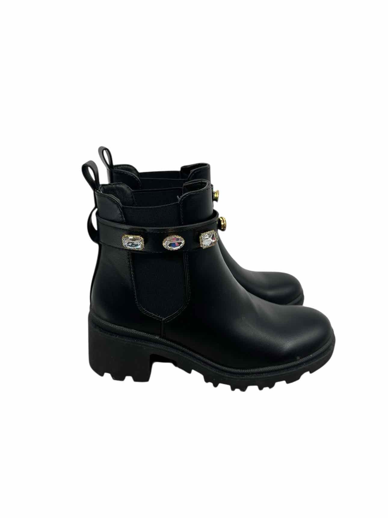 Forever Black Shoe Size 8 Boots **NEW**