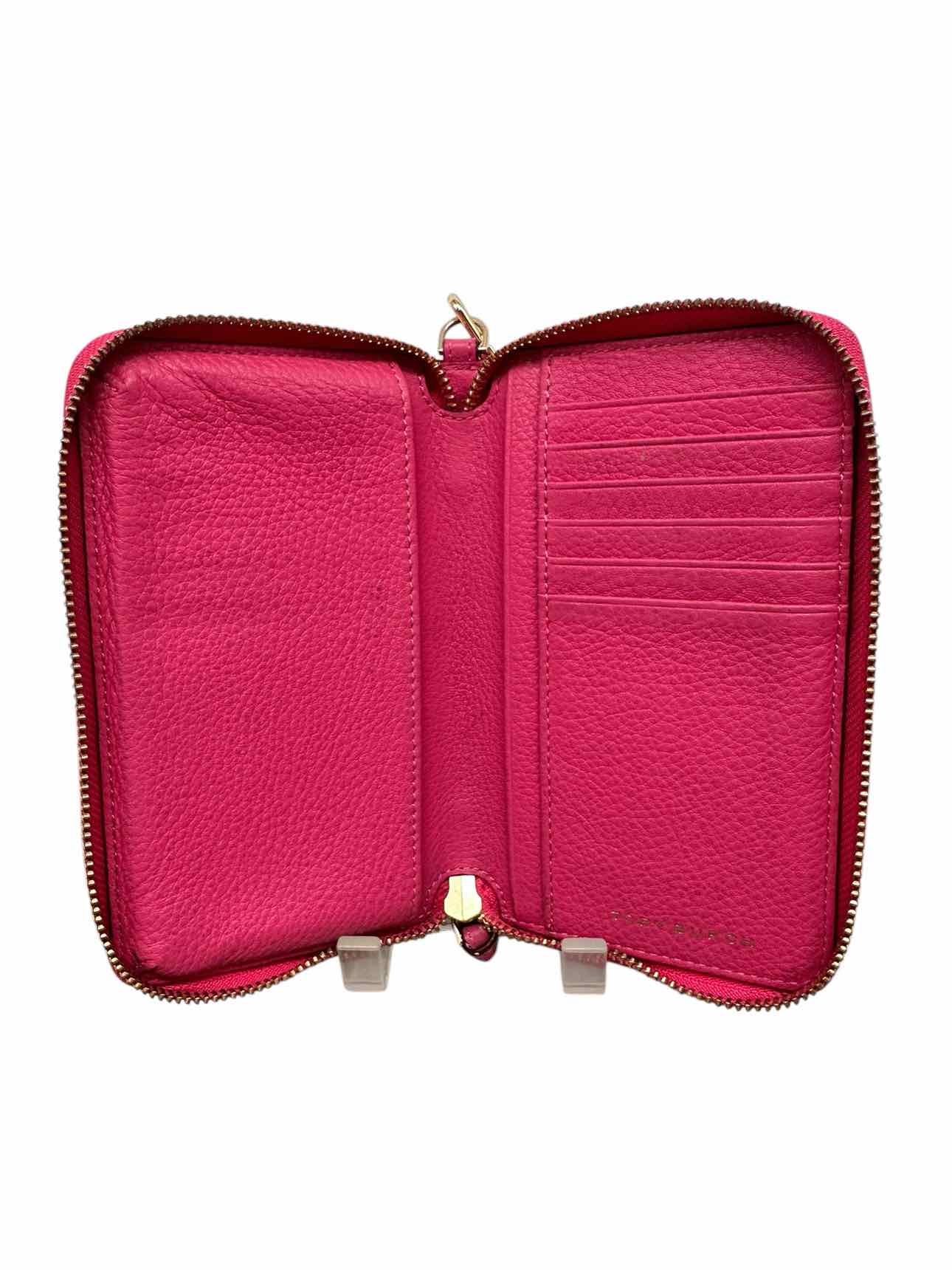 Tory Burch Harper Zip Around w/ Wristlet Strap
