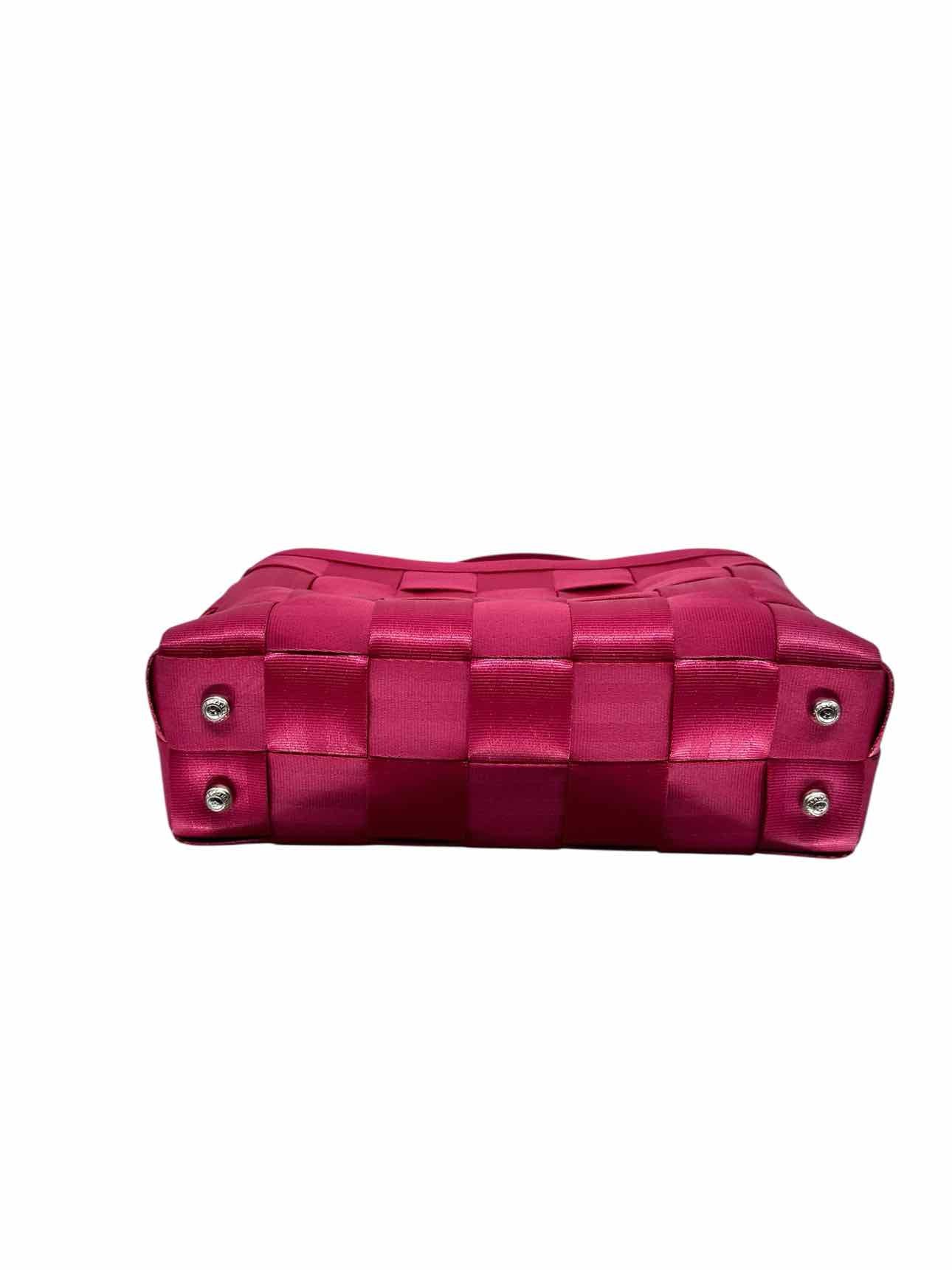 Harveys Original Seatbelt Tote Hot Pink