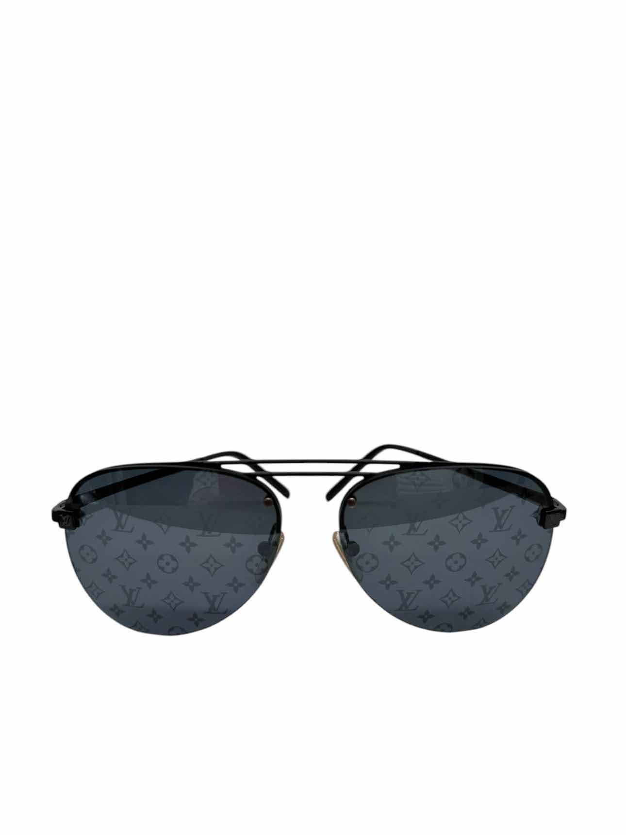 Louis Vuitton Clockwise Canvas Aviator Sunglasses