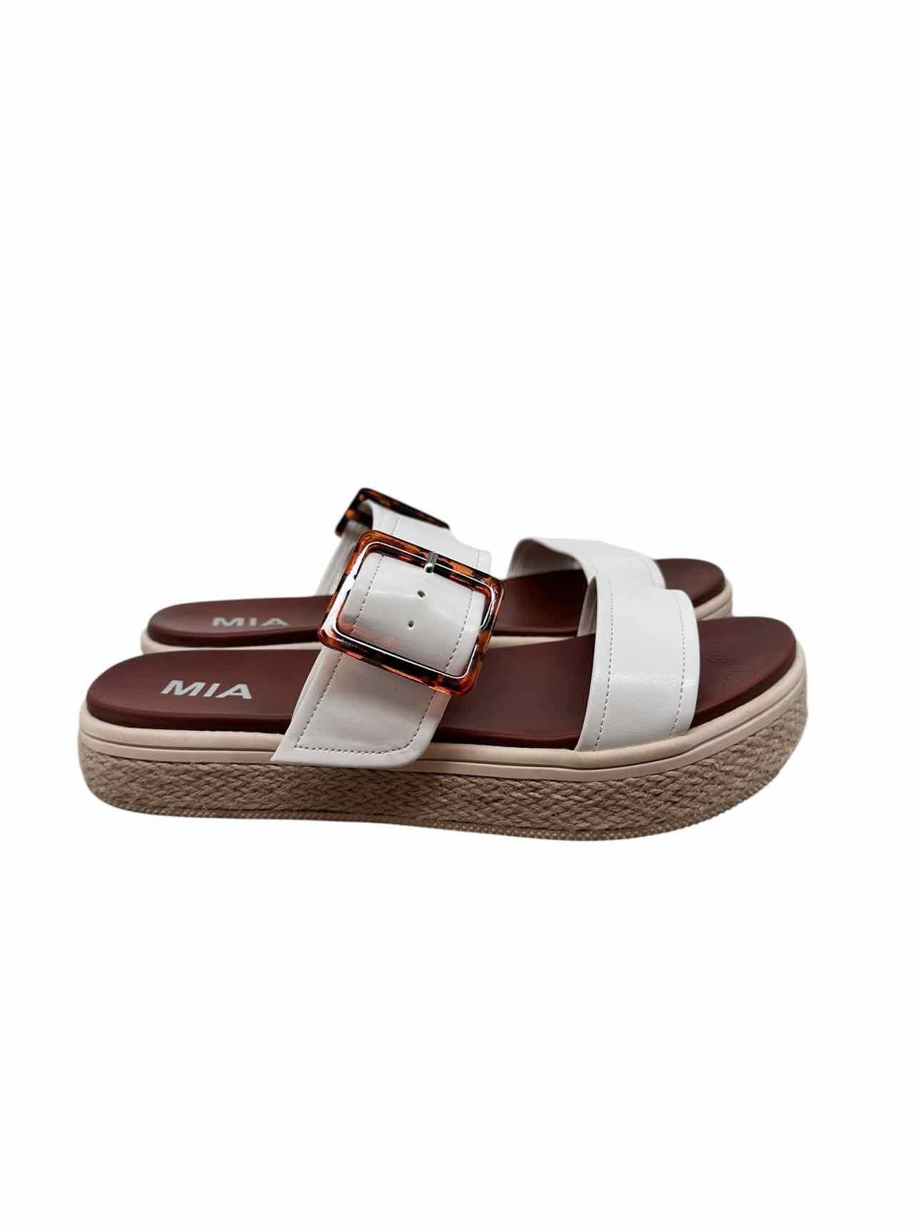 Mia White Carleen Sandals Shoe Size 8