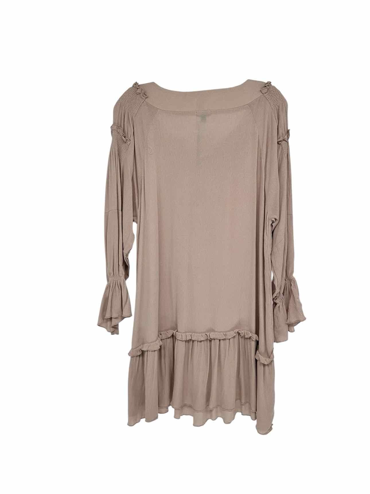Coco +  Carmen Beige Victori Tunic Size S/M **NEW**