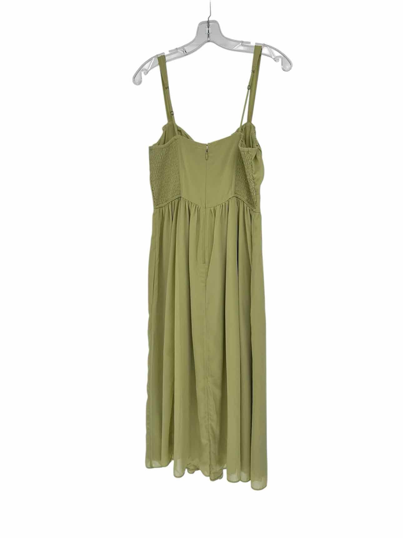 Abercrombie & Fitch Lt. Green Midi Dress Size M **NEW**