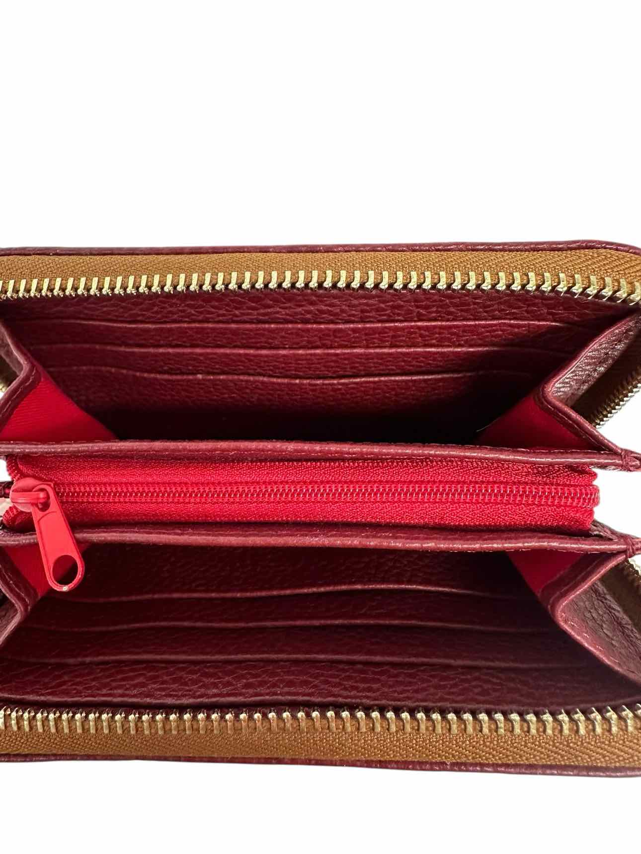 Dooney & Bourke Pebble Grain Medium Zip Around Wallet