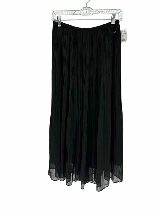 Uniqlo Black Midi Skirt Size M **NEW**