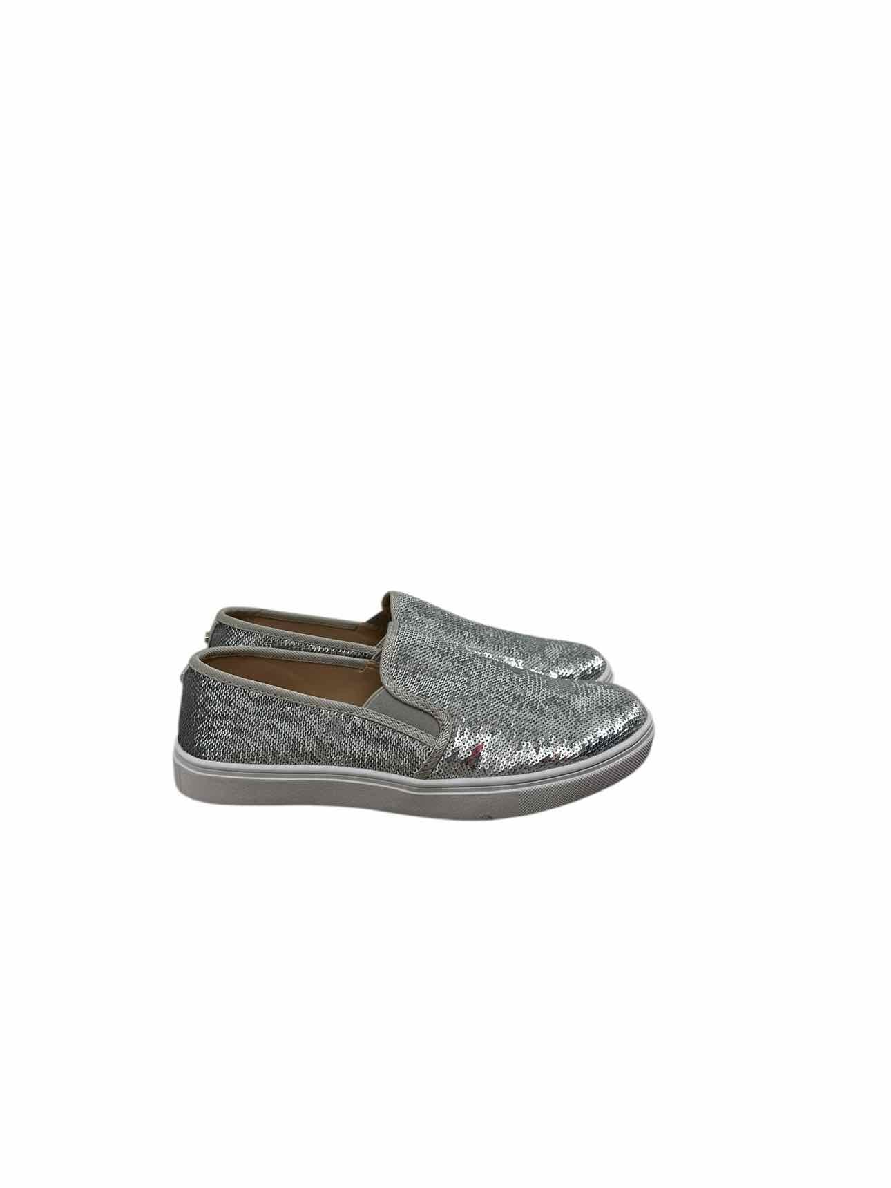 Fever Sole Silver Slip Ons Shoe Size 8