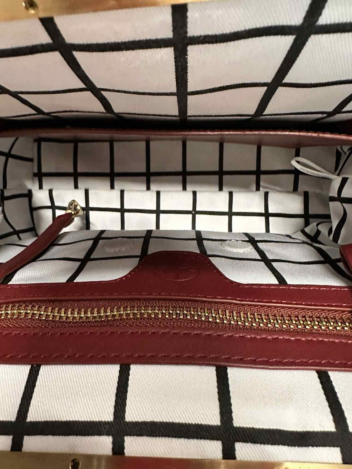 Jemma Jojo Kiss Lock Red Leather Arm Bag