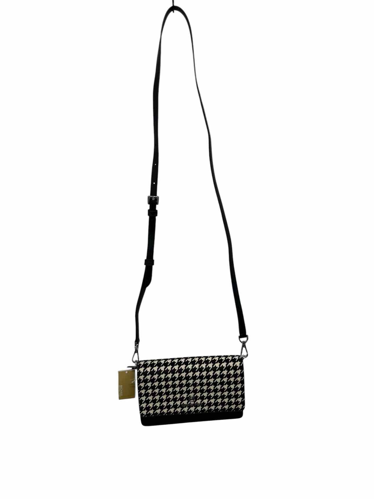 Michael Kors Jet Set Charm Small Phone Crossbody  **NEW**