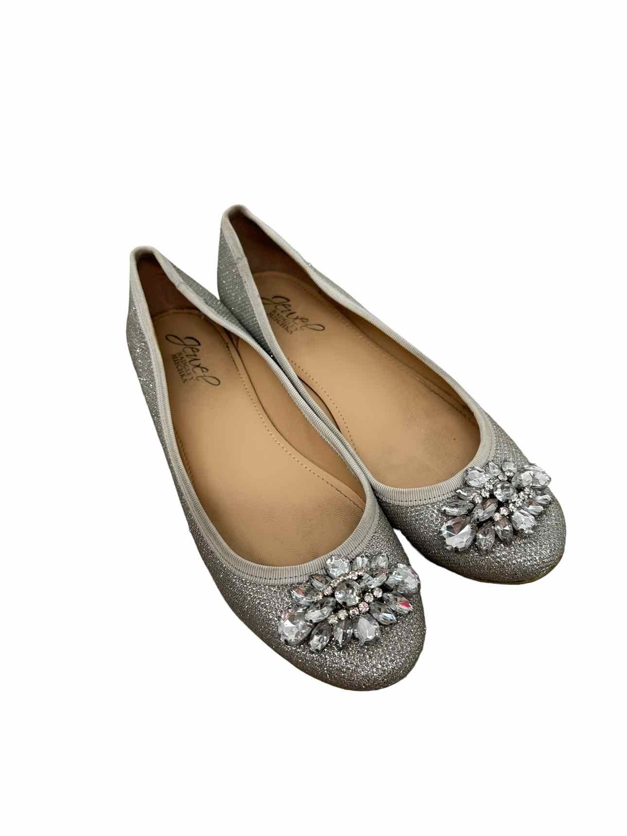 Badgley Mischka Silver Flats SIZE 6.5