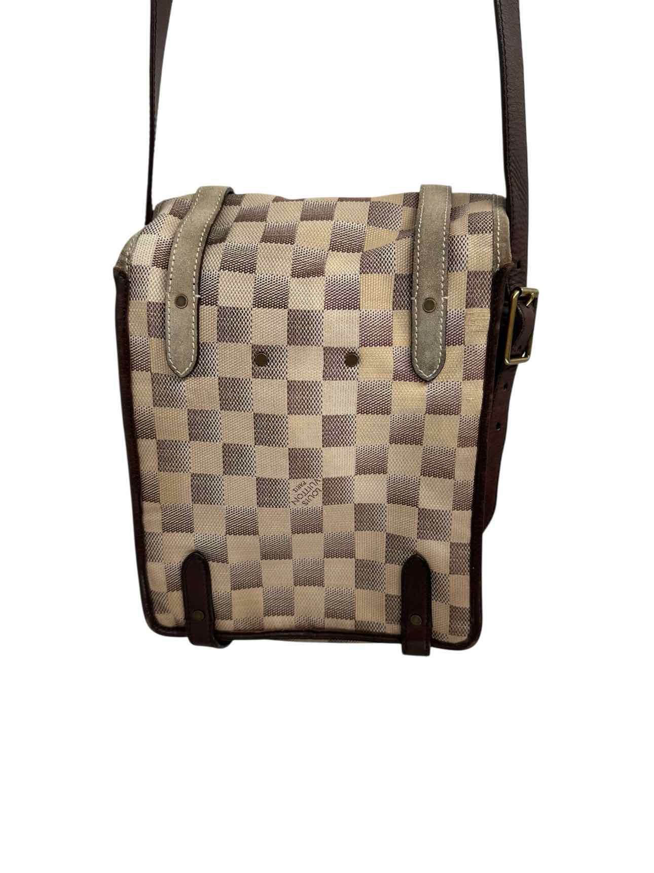 Louis Vuitton Damier Lune Trotteur Beige Leather Crossbody