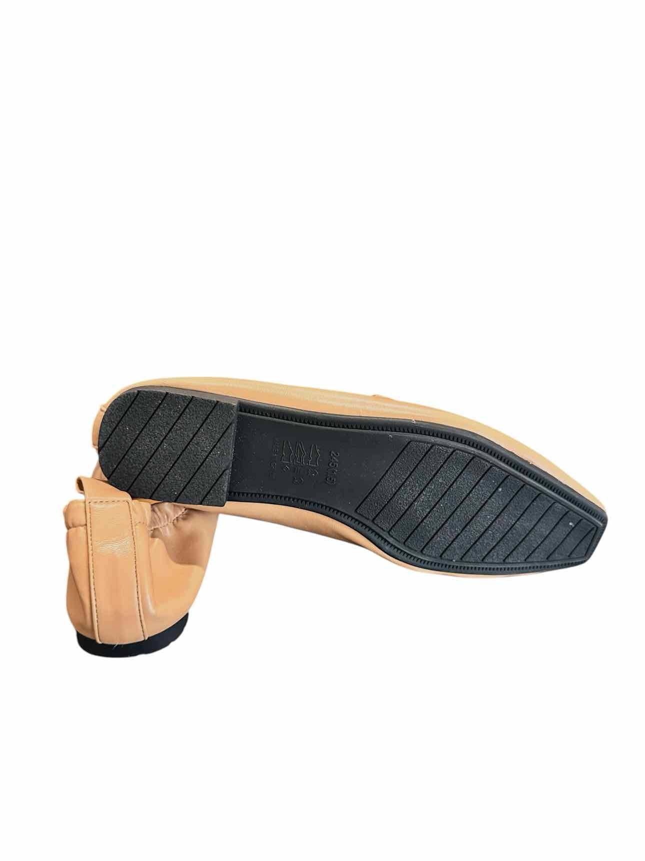 Lamode Collection Minimalist Loafer Shoe Size 7.5 **NEW**