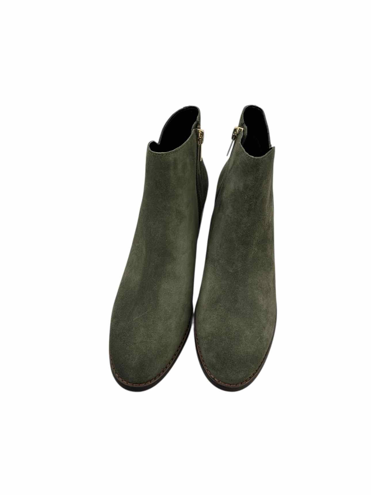 Land's End Assymetric Boot Green Shoe Size 8.5 **NEW**
