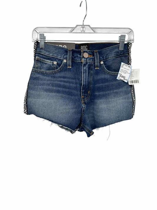 BDG Urban Outfitters Girlfriend High-Rise Denim Shorts Size 4 **NEW**