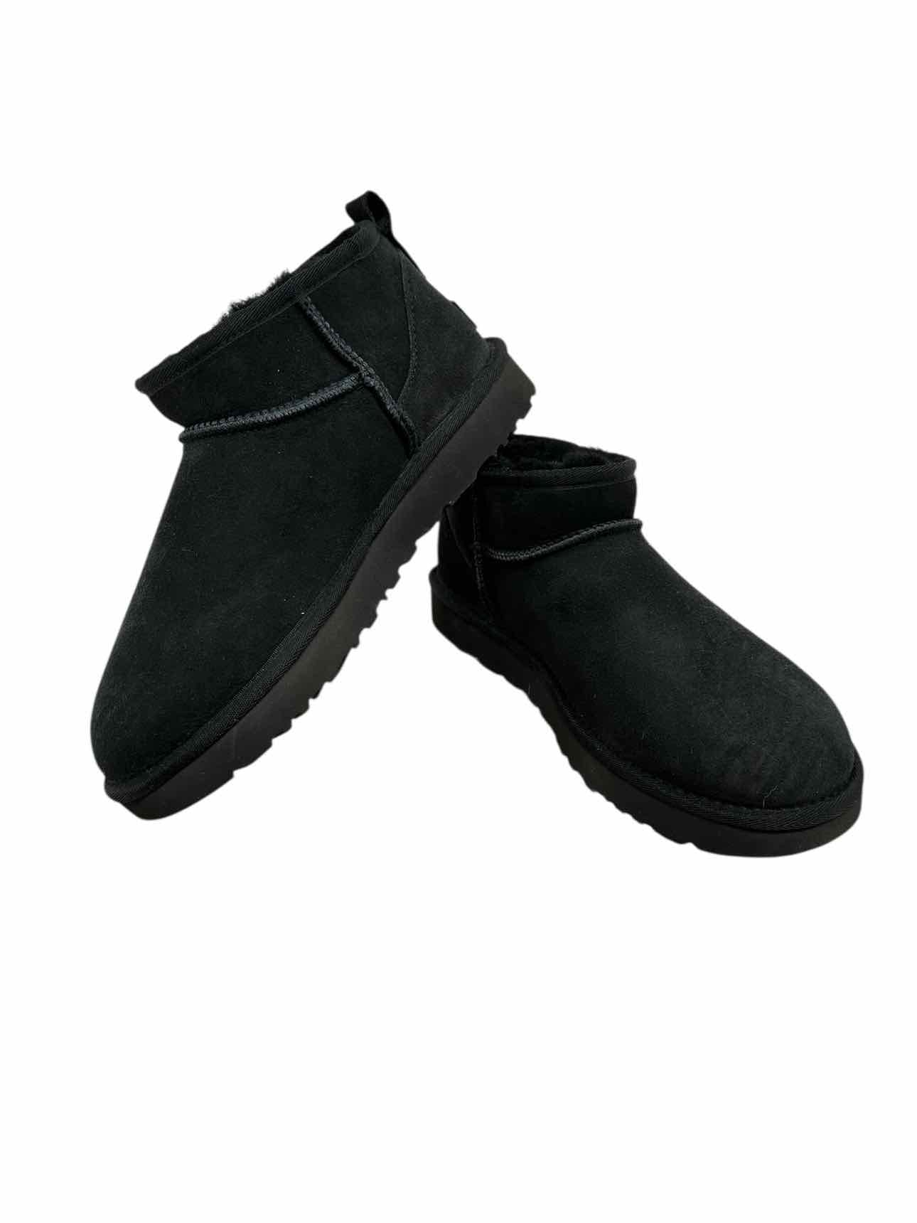 Ugg Black Ultra Mini Boots Shoe Size 9 **NEW**