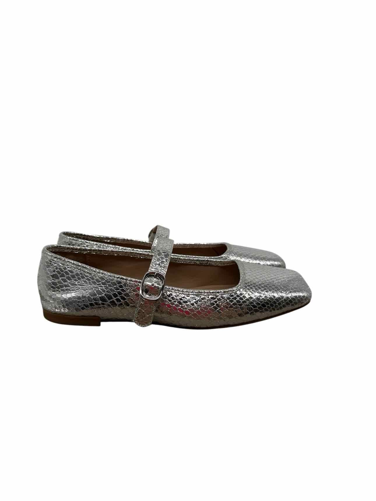 I.N.C. Silver Shoe Size 7 Mary Janes