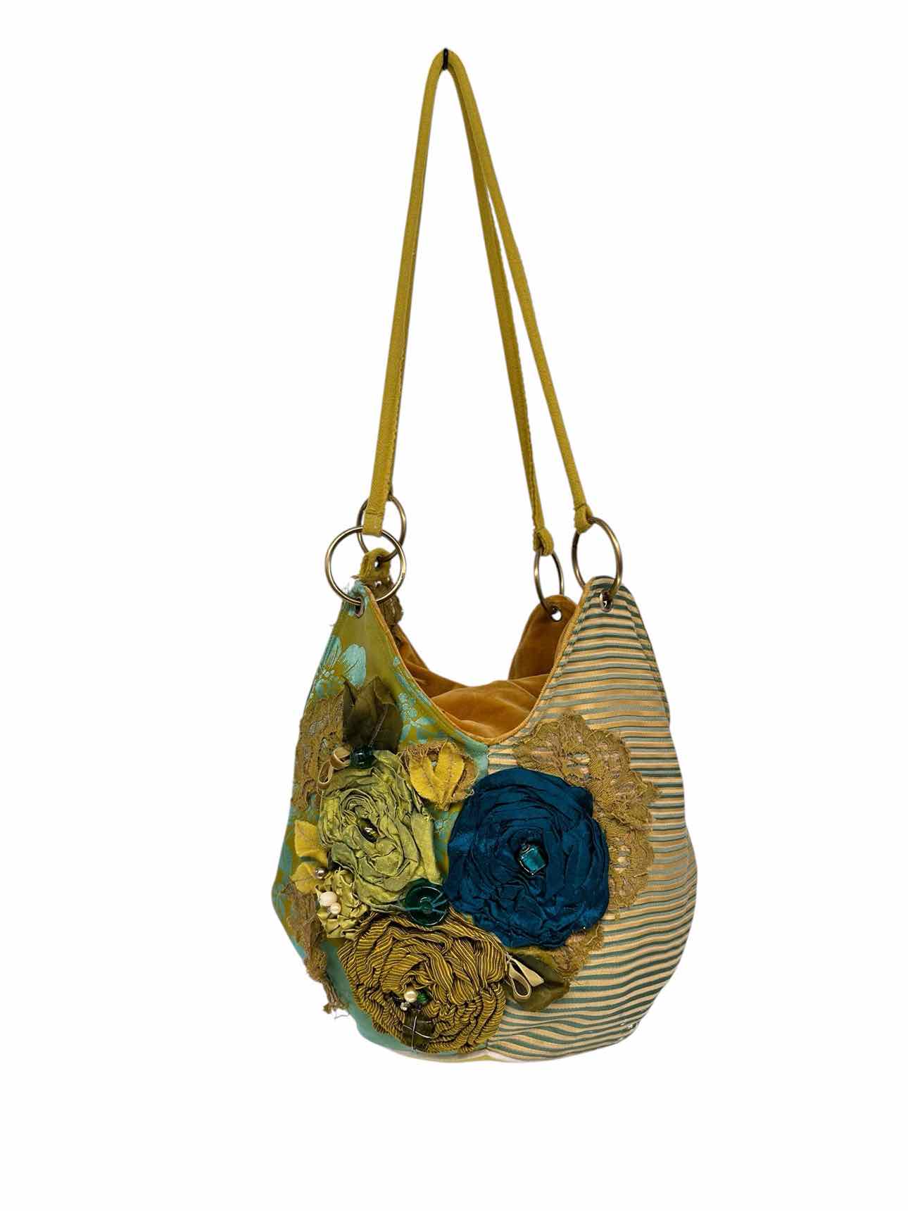 Bonzie Multi-Color Cloth Hobo